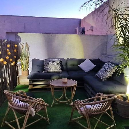 Appartcosy Emplacement Ideal Avec Terrasse & Parking Prive Nîmes Kültér fotó